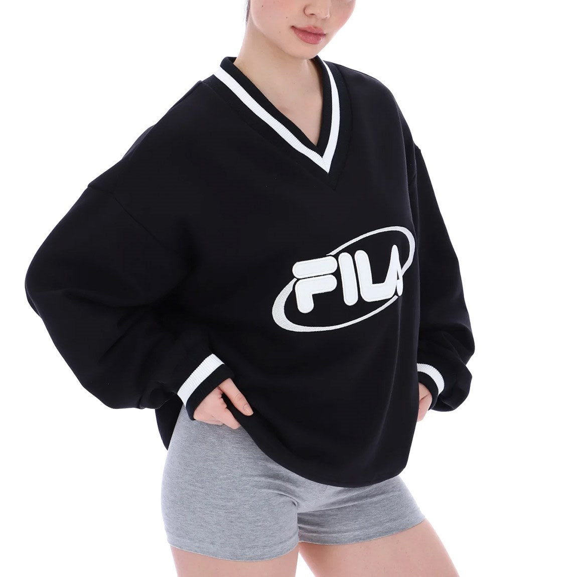 Fila mujer buzo fit v-neck pullover - black